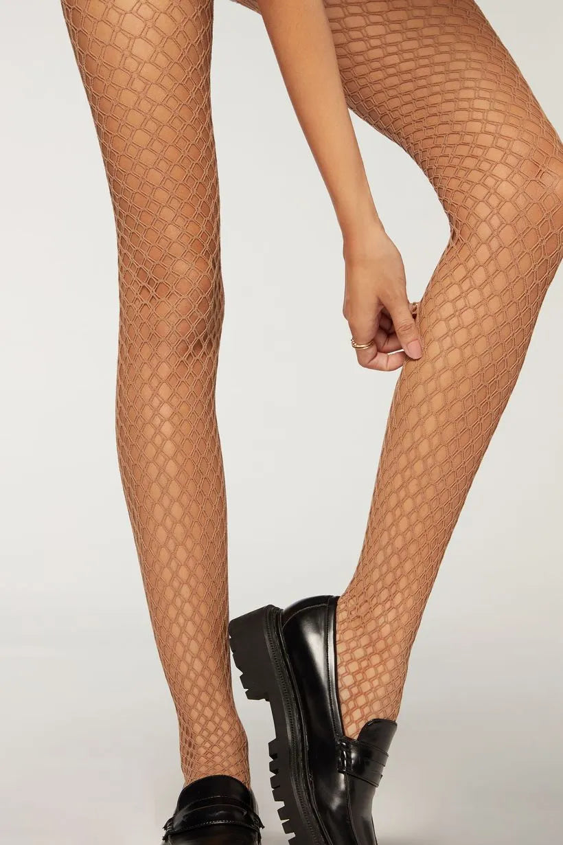 Fishnet Rombos Nude